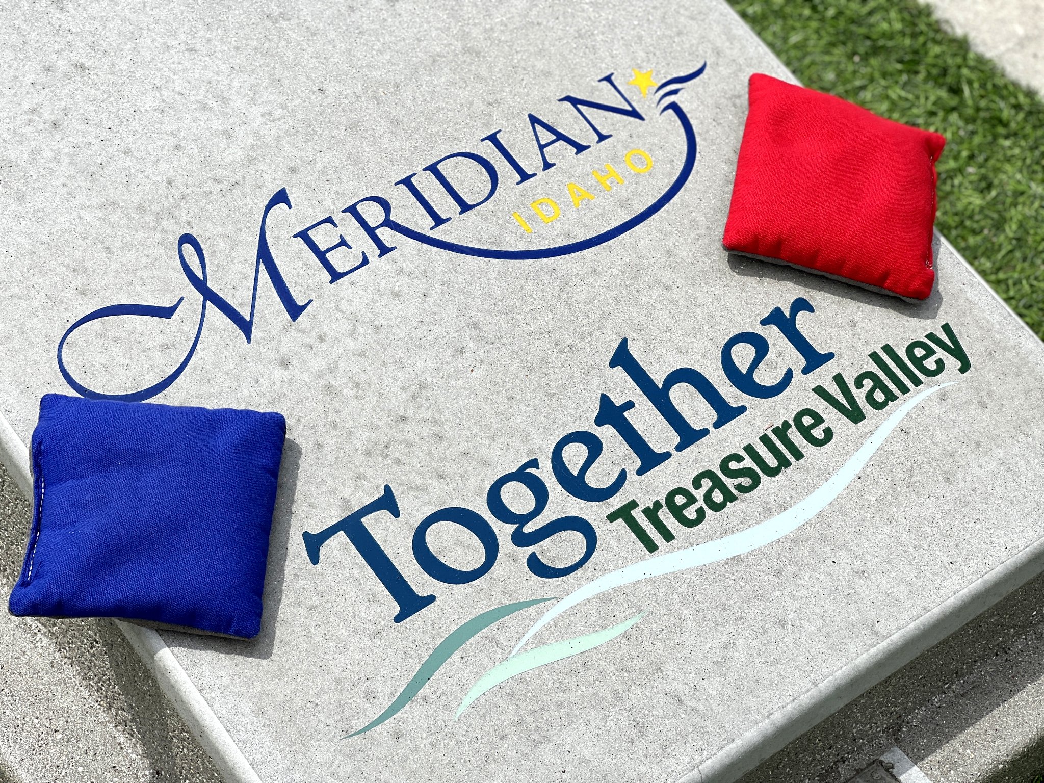 Meridian Cornhole board